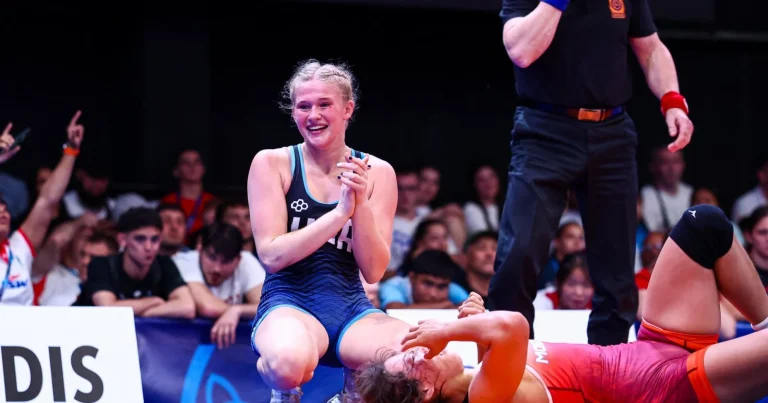 Graber, Fernandez earn bronze medals at U20 Worlds