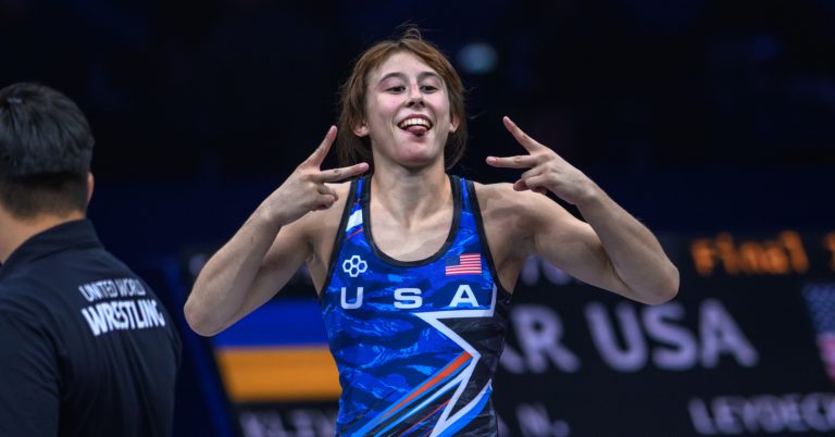 Leydecker wins world title, clinches team crown for US